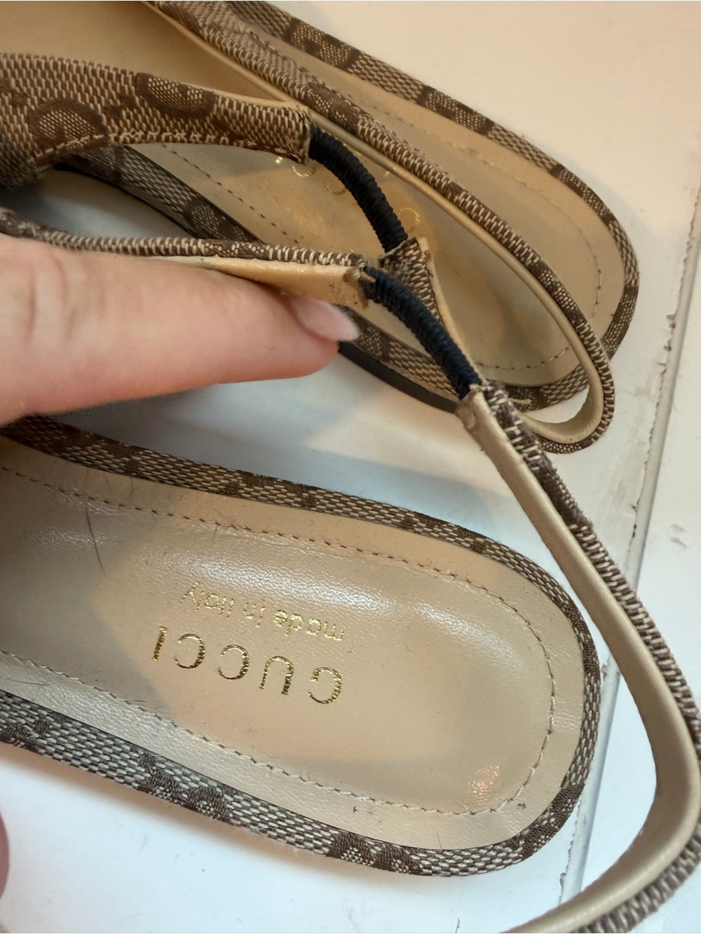 Designer Gucci-style Beige Monogram Slingback Flats with Gold Hardware - Picture 3 of 6